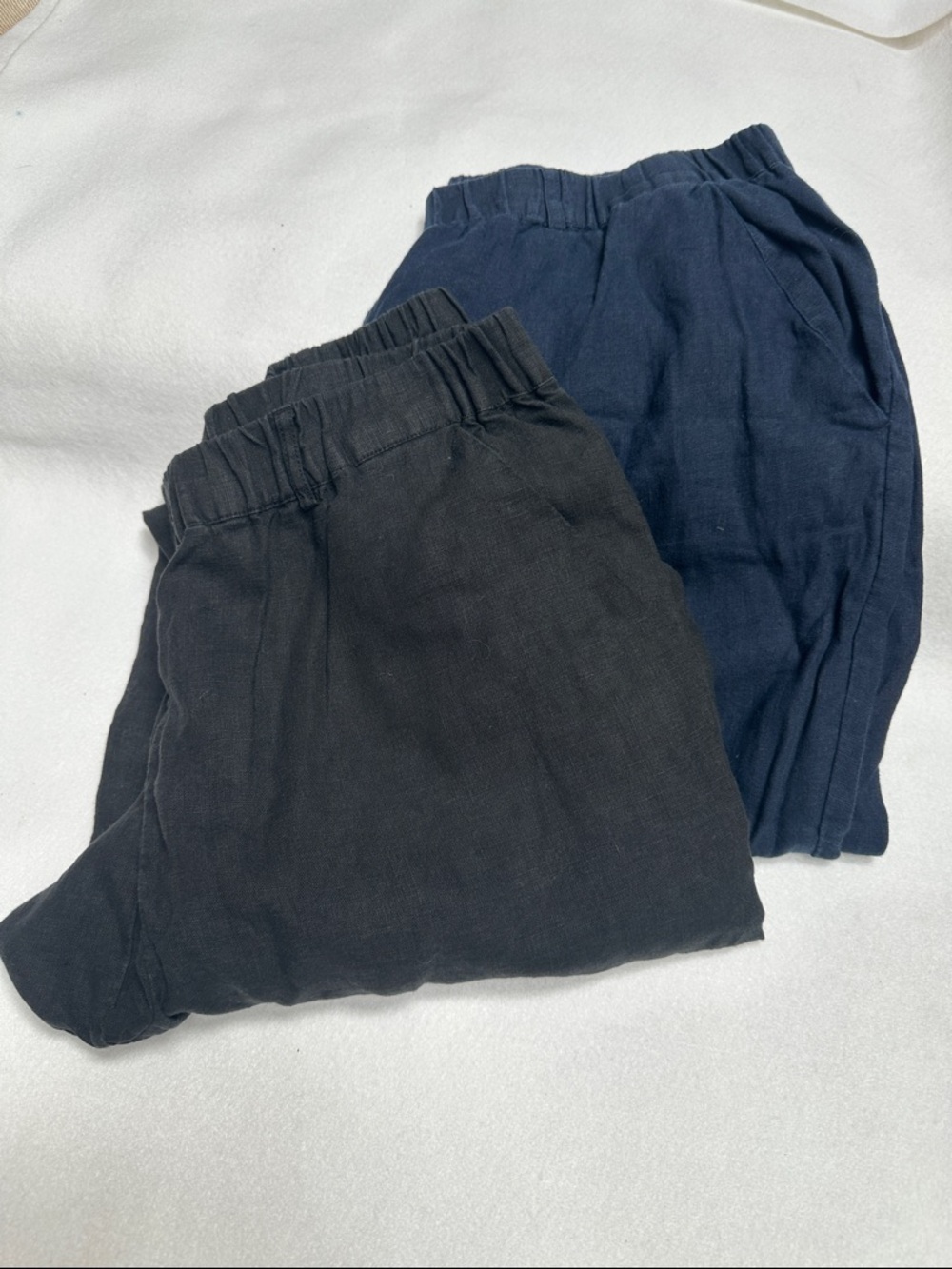 Quince Large womens Elastic Waist linen in Navy and Black